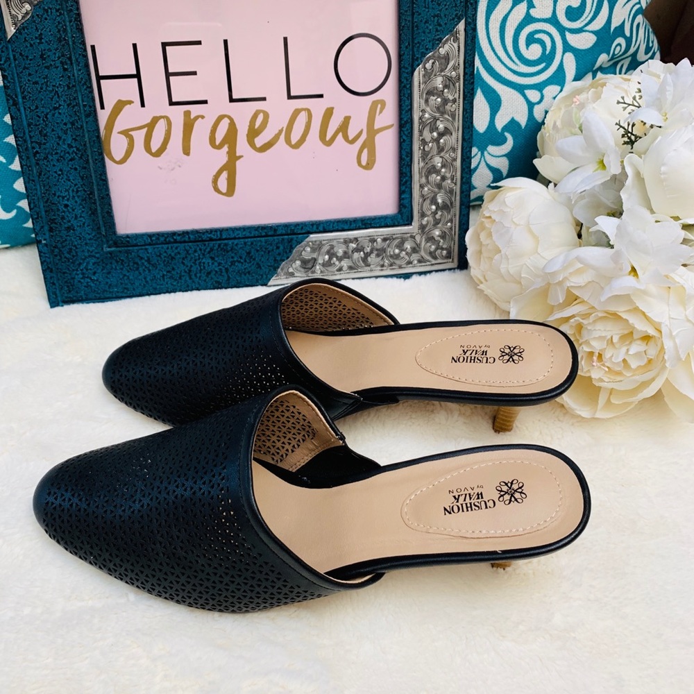 Cushion Walk By Avon Perforated Black Mule